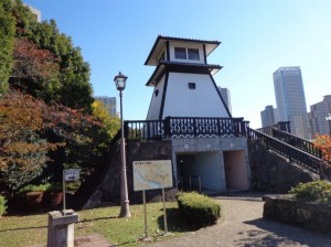 佃公園　佃島と石川島の灯台
