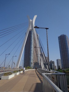 中央大橋