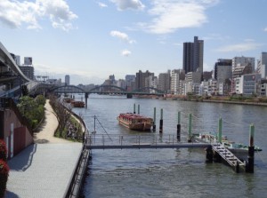 駒形橋からの景色（隅田川）